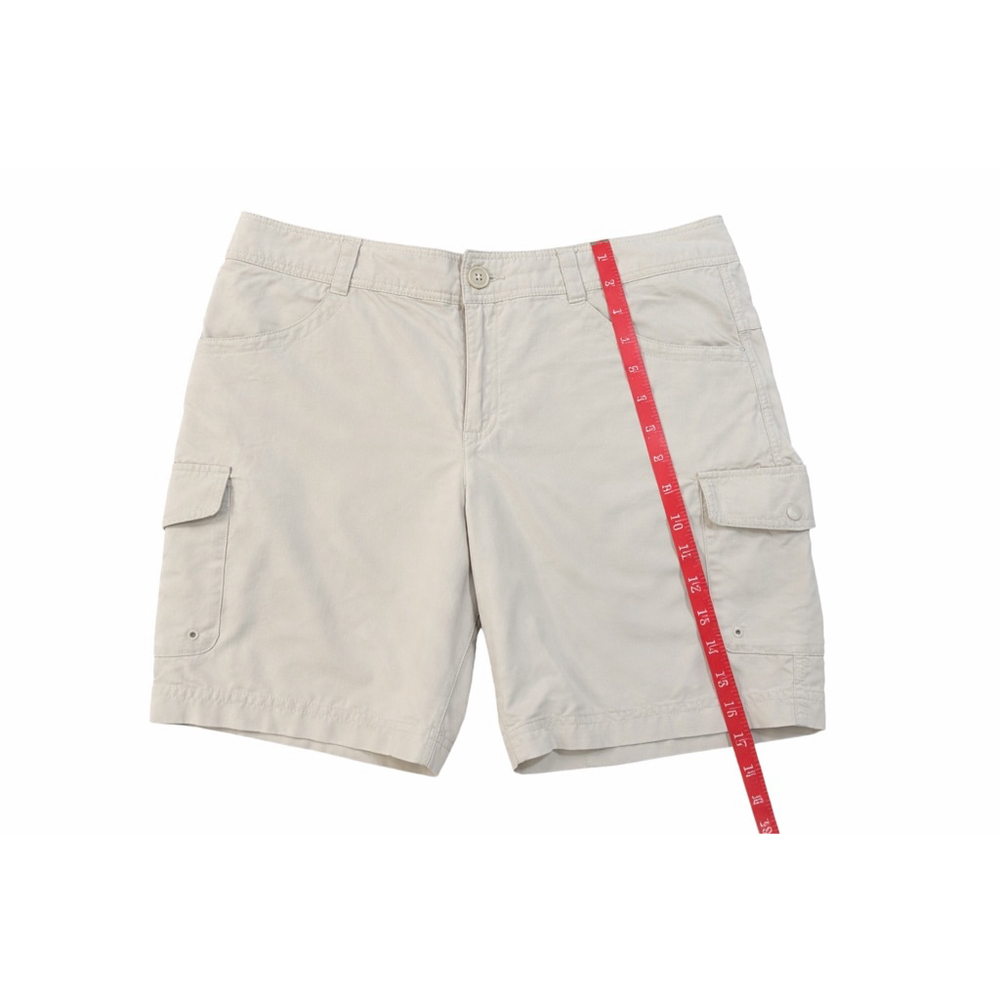 Women's Columbia Beige Hiking Cargo Shorts Size 12 - Picture 5 of 7
